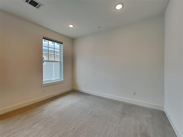 Building Photo - 645 N Tyler St