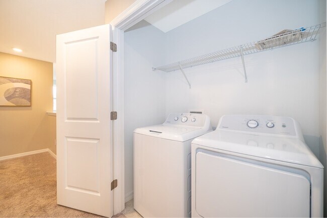 Building Photo - 1013 Plantation Ln