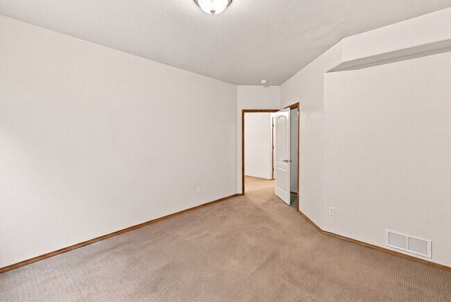 Building Photo - 8803 Wolf Lake Drive