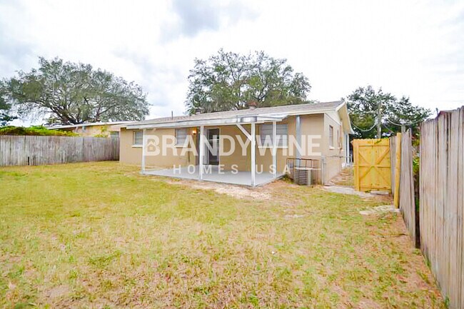 Building Photo - 4117 E Okara Rd