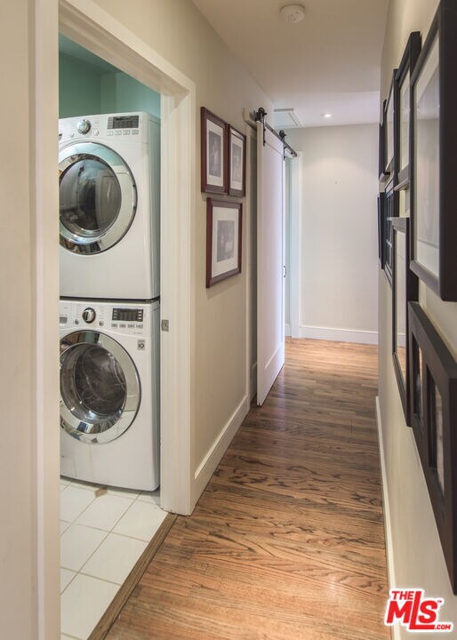 Building Photo - 843 Enchanted Way