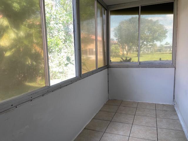 Building Photo - 610 Saxony Ln
