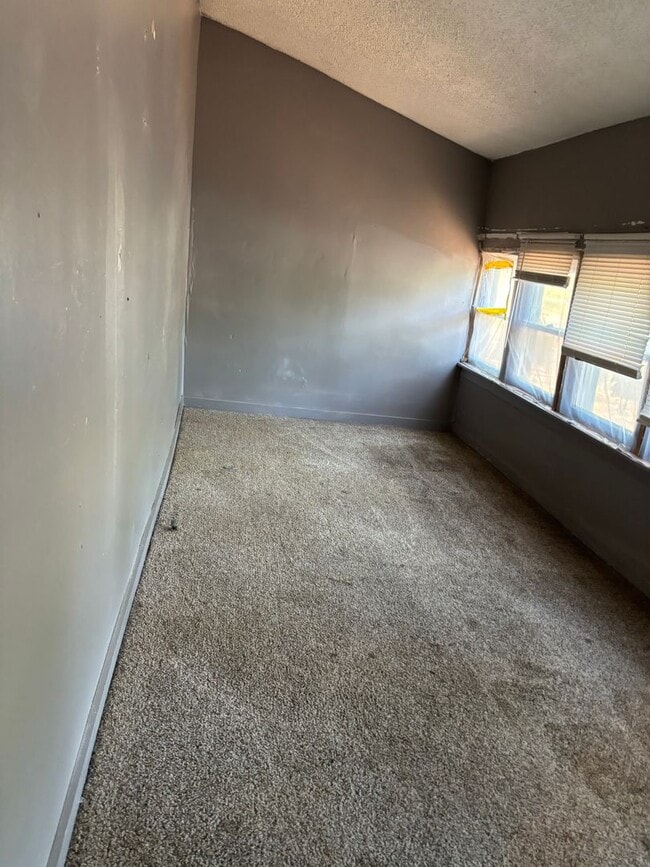 Building Photo - 3 Bedroom Home in Searcy