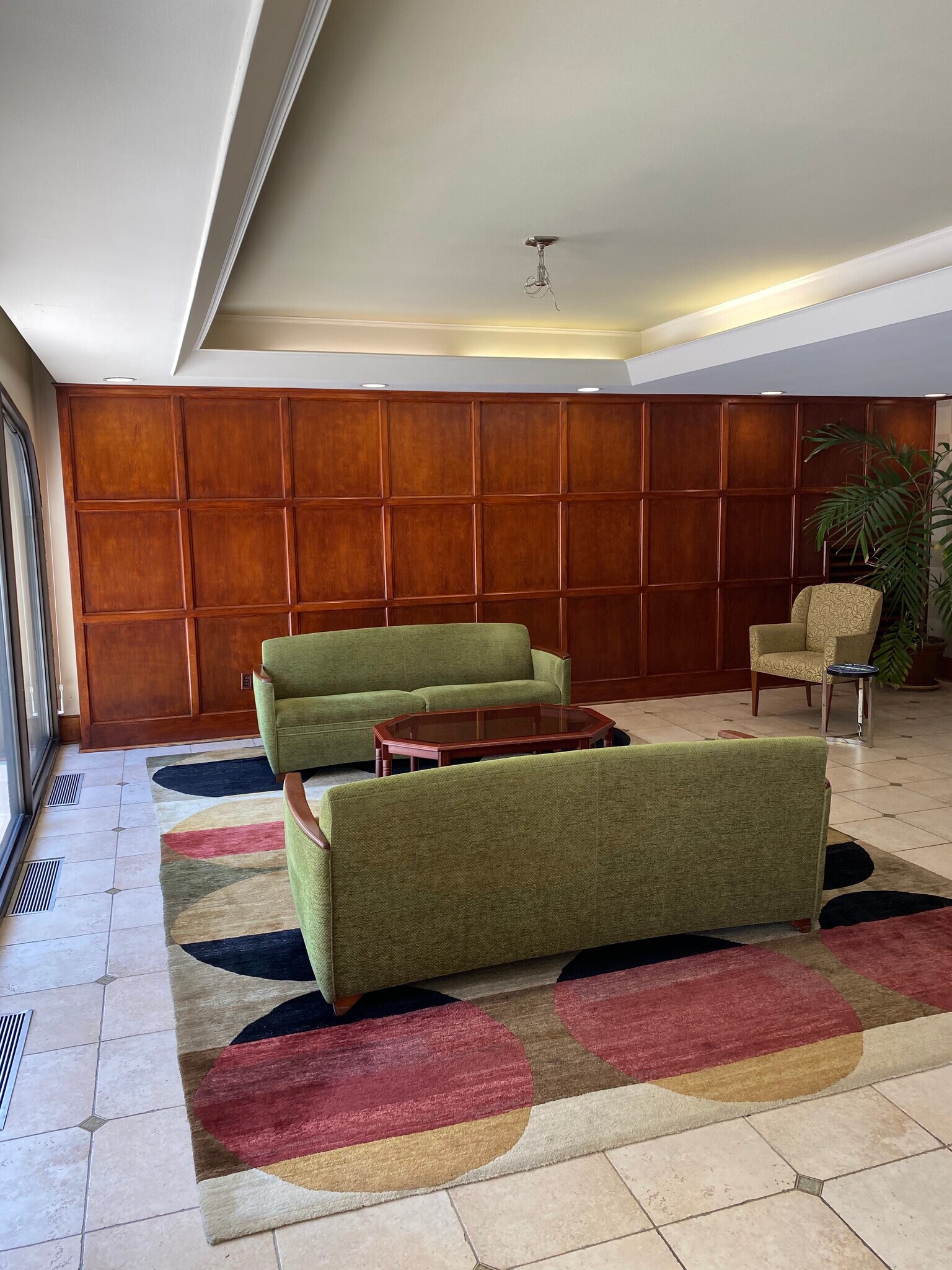 Building Photo - 922 24th St NW