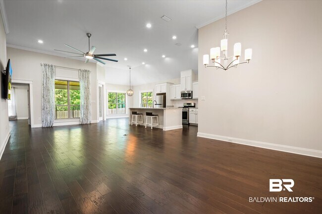 Building Photo - 774 Dunker Ave