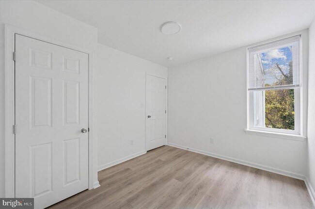 Building Photo - 4241 Mantua Ave