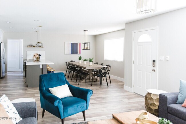 Building Photo - 3425 N 85th St