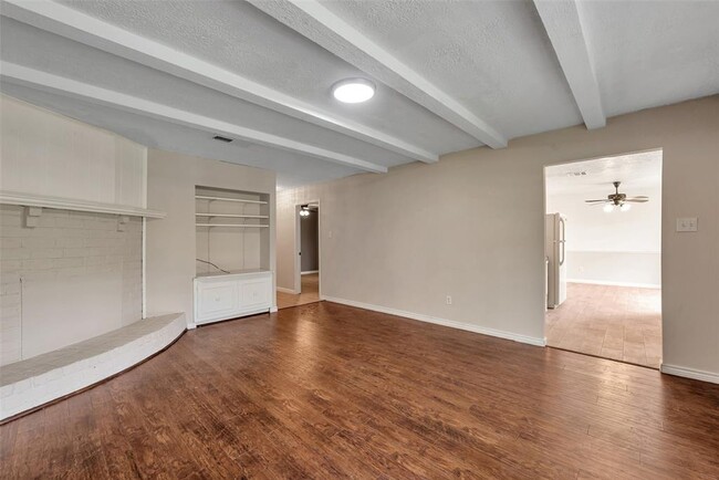 Building Photo - 16603 Tibet Rd