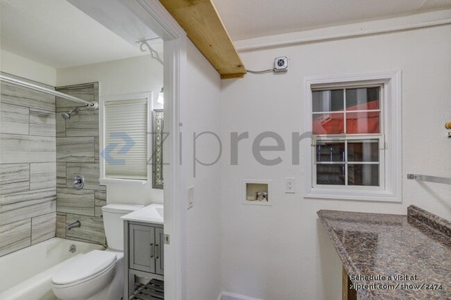 Building Photo - 1347 Sanford Ave
