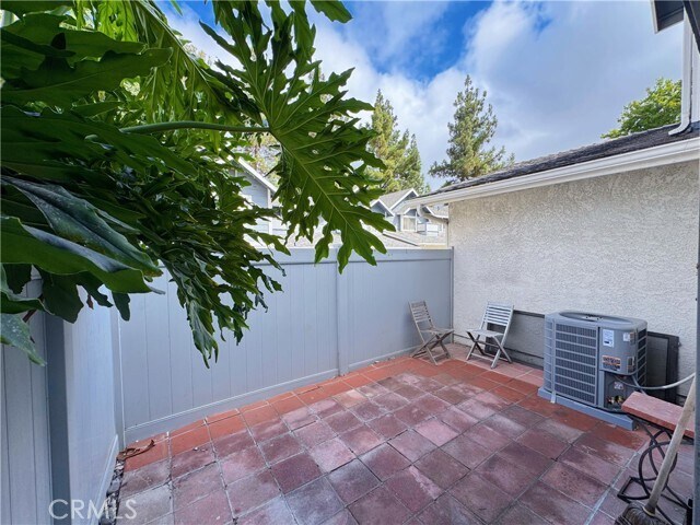 Building Photo - 1477 McCabe Way