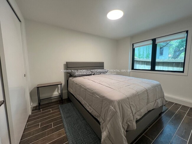 Building Photo - AVAILABLE SHORT TERM RENTAL BOOKING (end 3...