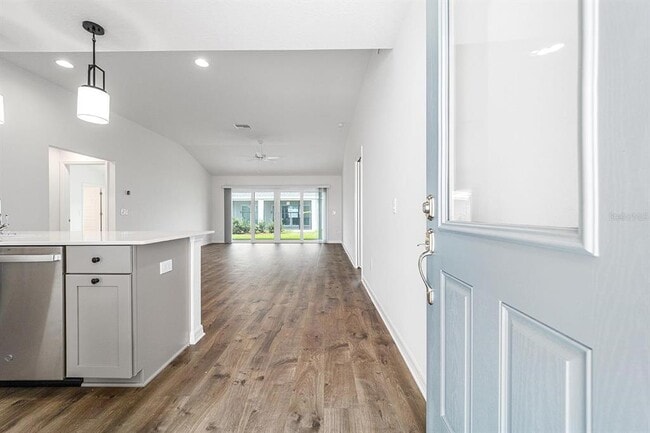 Building Photo - 6270 Elitania Ln