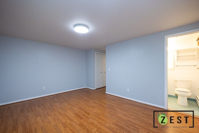 Building Photo - OPEN HOUSE Thursday August 29th 5-6pm