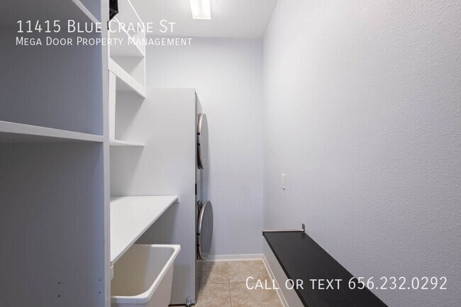 Building Photo - 11415 Blue Crane St