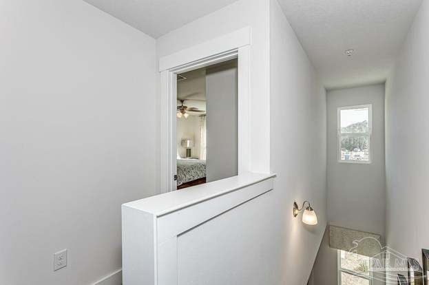 Building Photo - 1635 Iroquois Ct