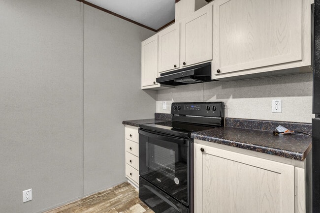 Building Photo - 108 Gladewood Cir