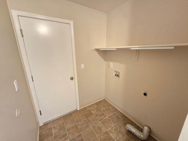 Building Photo - Charming 3 Bedroom, 2 Bath Home with Large...