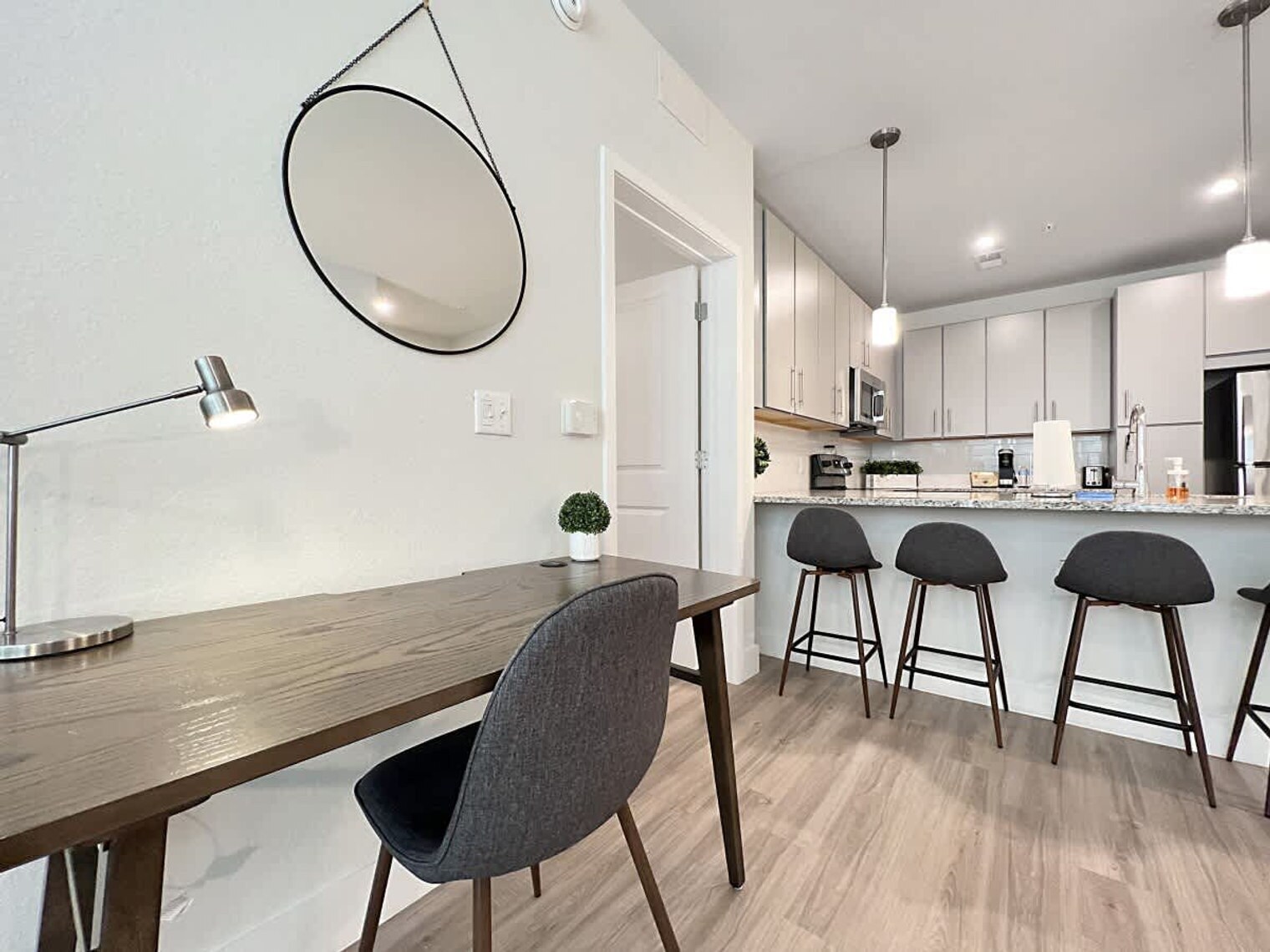 Building Photo - 8901 Bertha Palmer Blvd