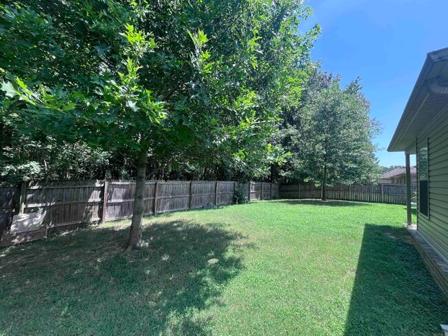 Building Photo - 439 Nottingham Dr