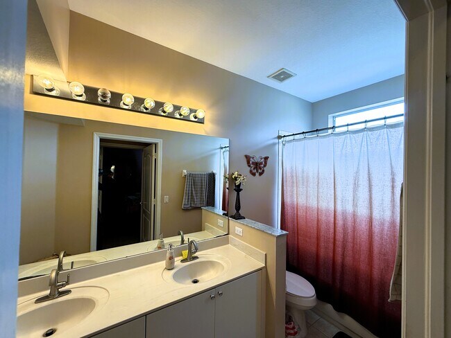 Building Photo - 2679 Blue Cypress Lake Ct