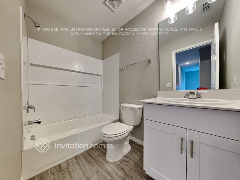 Building Photo - 1428 Embrook Trl