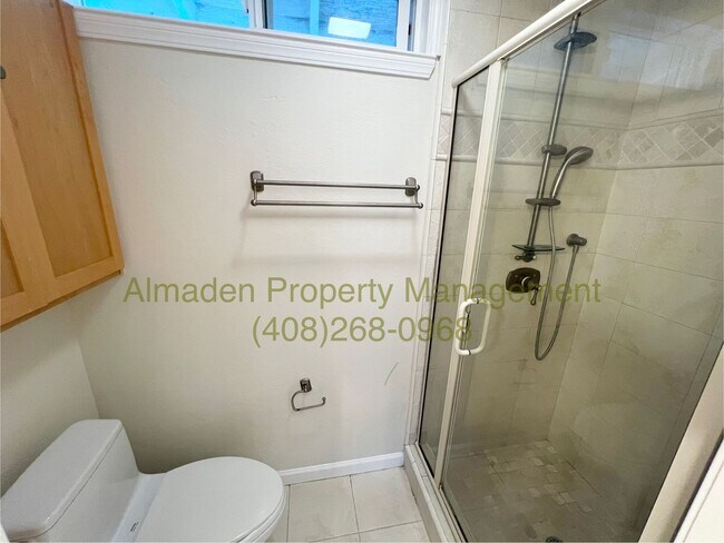 Building Photo - Almaden Valley Home, Central A/C, New Carp...