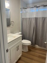 Building Photo - 2059 S Nautical St