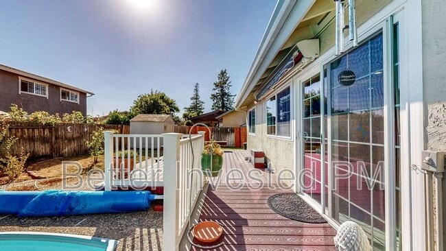 Building Photo - 848 Sprucewood Ct