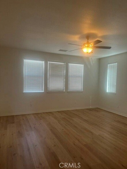 Building Photo - 13029 Hillhaven Ct