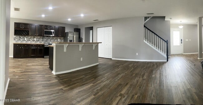 Building Photo - 548 Aeolian Dr