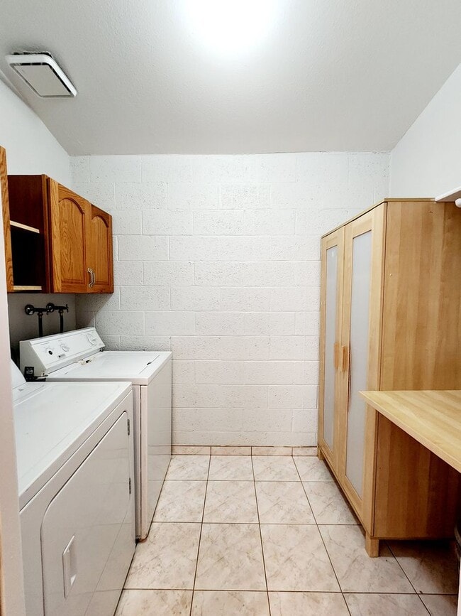 Building Photo - 3 Bedroom in Mesa!