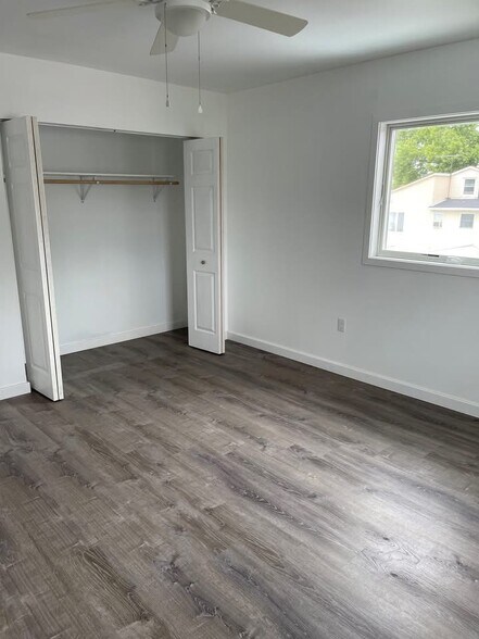 Building Photo - 4822 Kutztown Rd