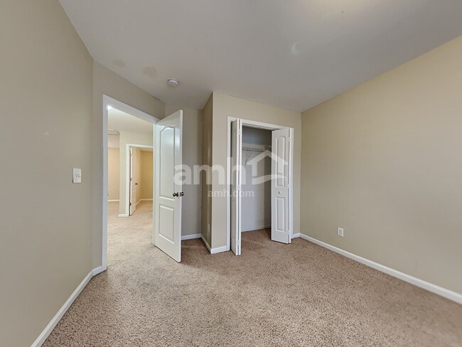 Building Photo - 104 Brick Greens Ct