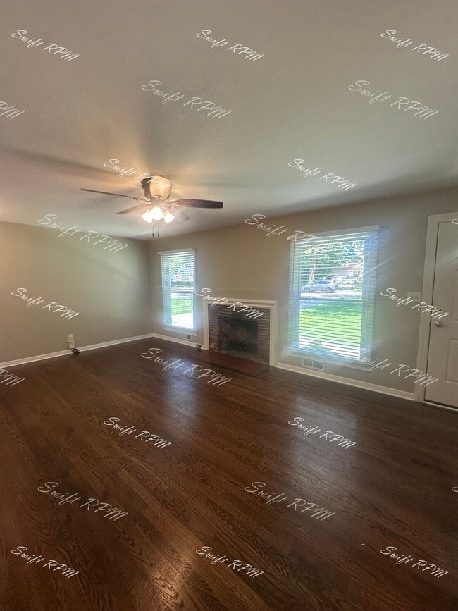 Building Photo - 7100 Santa Fe Dr