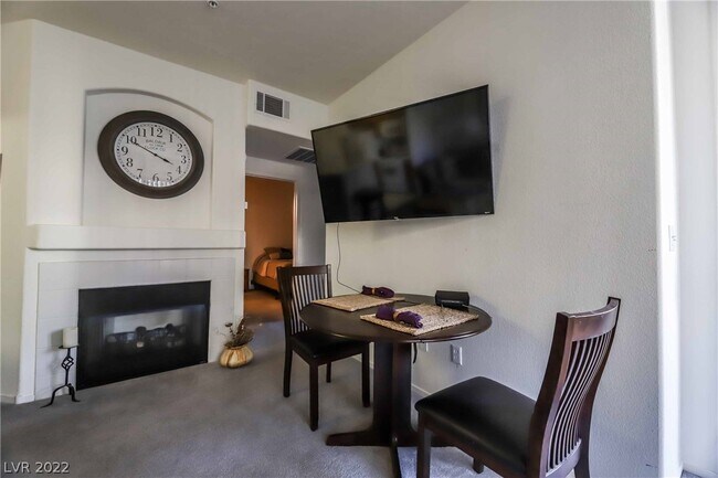 Building Photo - 7131 S Durango Dr