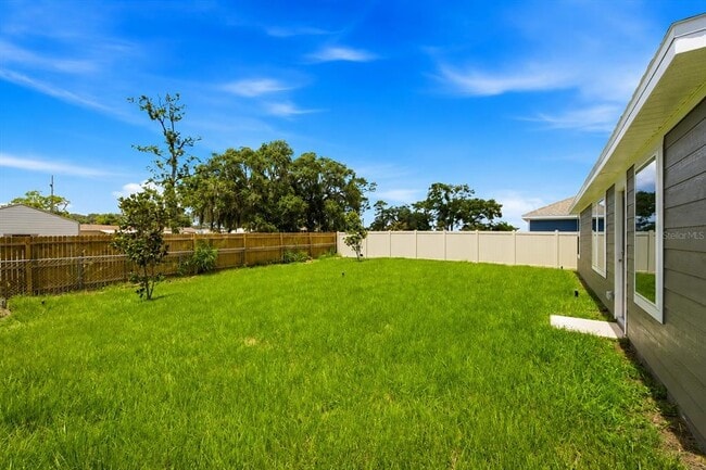 Building Photo - 3841 Amers Lp
