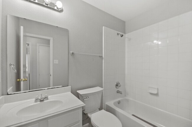 Building Photo - 20818 Harvest Terrace Ln