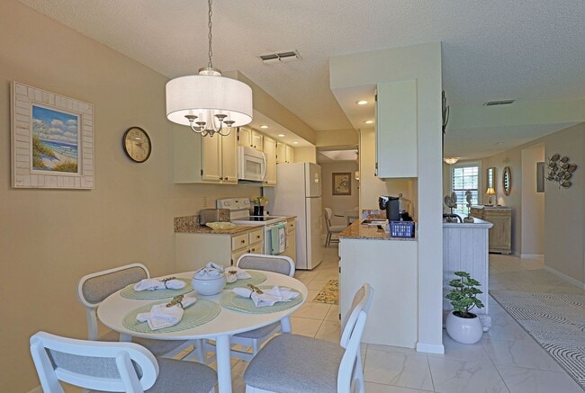 Building Photo - 17240 Terraverde Cir