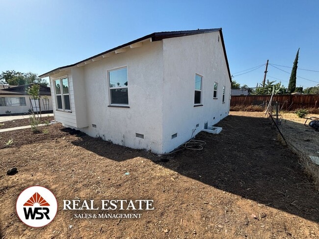 Building Photo - Fully Renovated 3BD/1.5BA House | Eucalyptus Ave, Moreno Valley