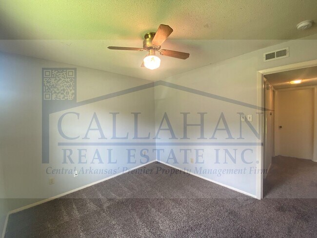Building Photo - NLR 3 Bedroom Home
