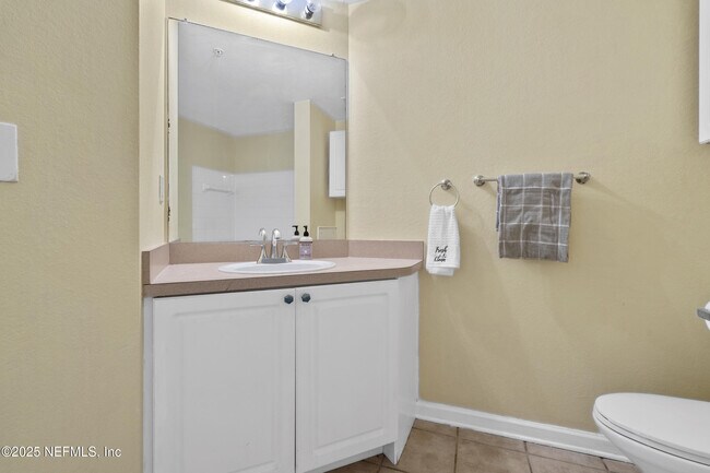 Building Photo - 410 S Villa San Marco Dr