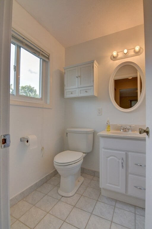 Building Photo - 15 Bower Rd