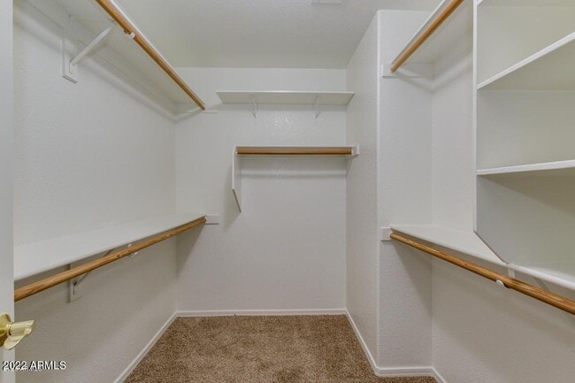 Building Photo - 8639 W Fullam St
