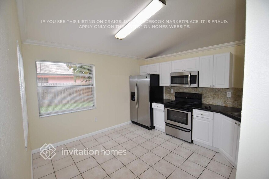 Building Photo - 20030 NW 58th Ave