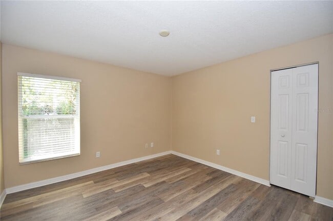 Building Photo - 54 Postwood Dr