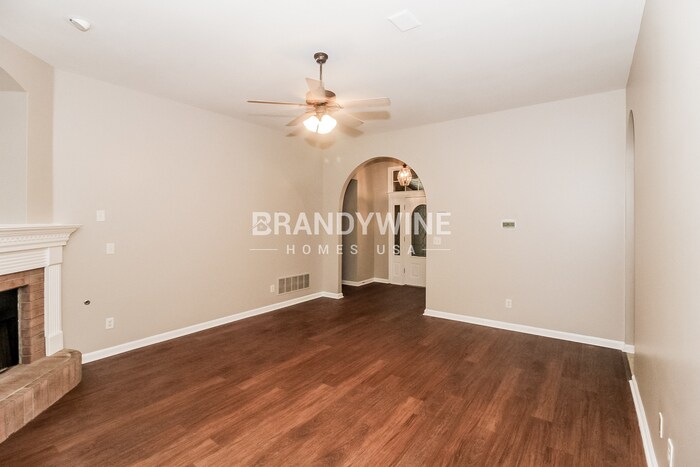 Building Photo - 1581 Farkleberry Dr