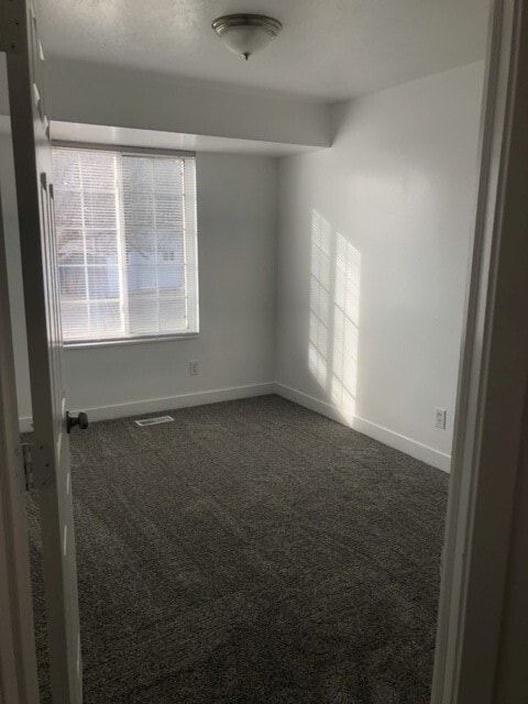 Bedroom 1 (2nd door on right after hall coat closet) - 928 E. Bates Canyon Rd.