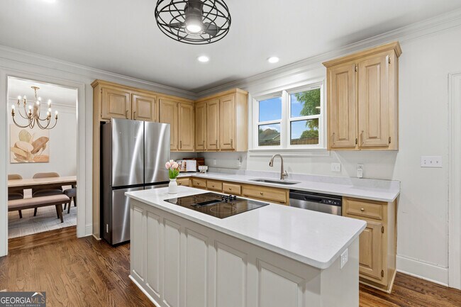 Building Photo - 4221 Willow Oak Dr