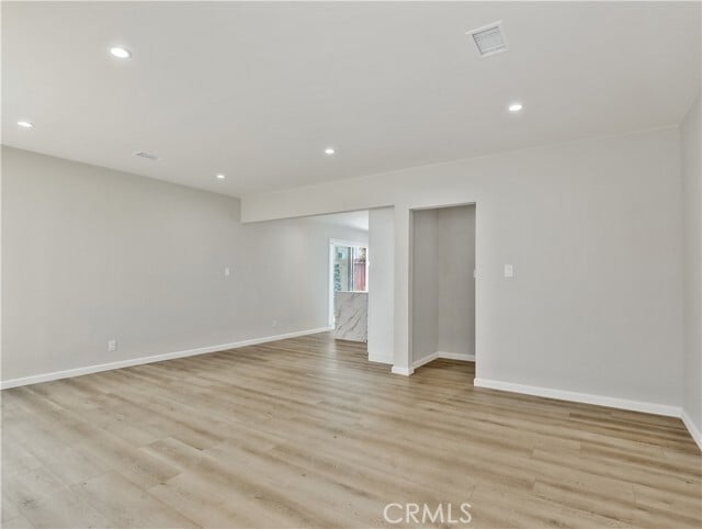 Building Photo - 2410 Graham Ave