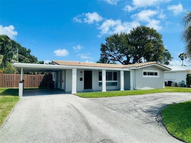 front of house - 2011 NE 31st St